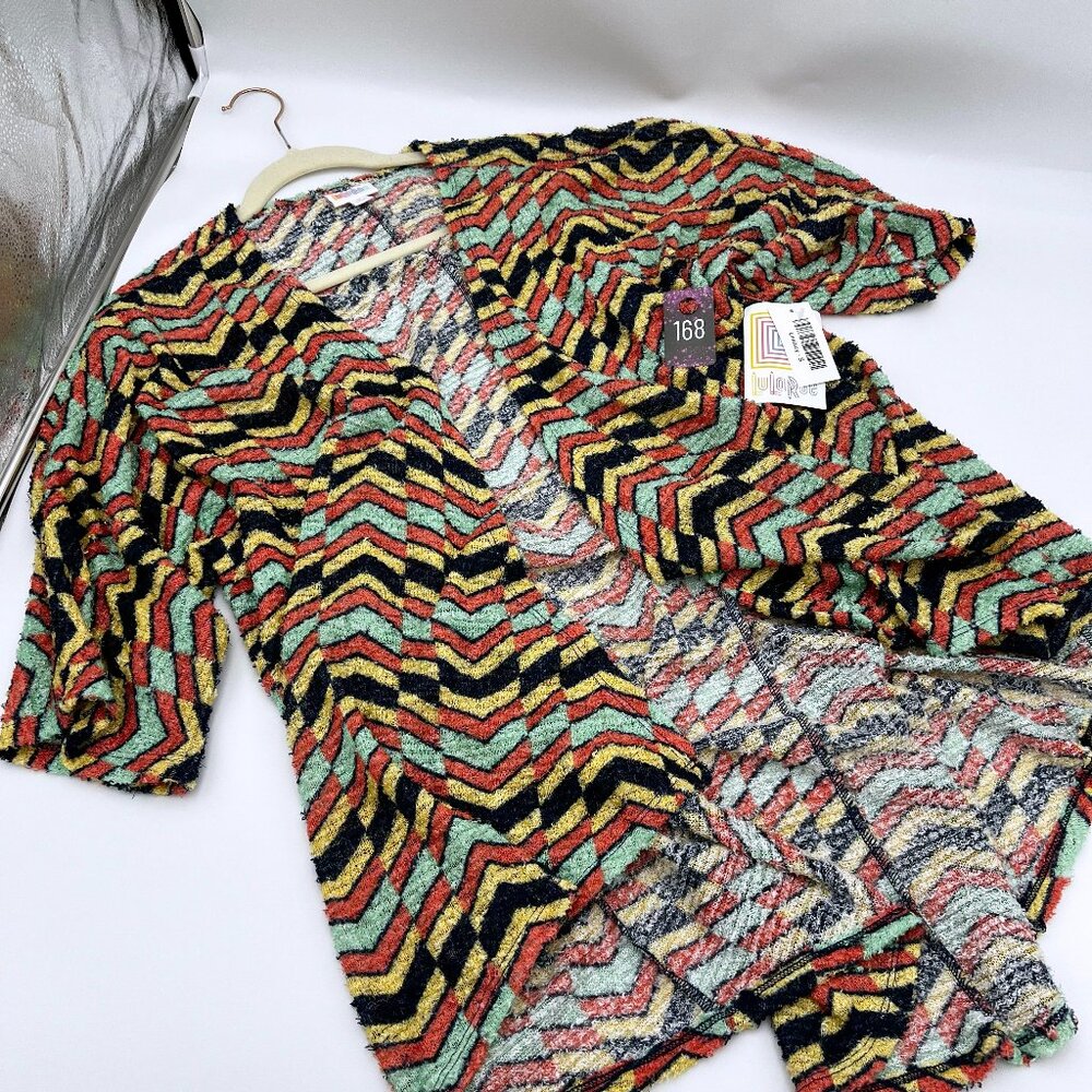 New With Tags LuLaRoe Lindsay kimono styled cardigan in small (0-8)